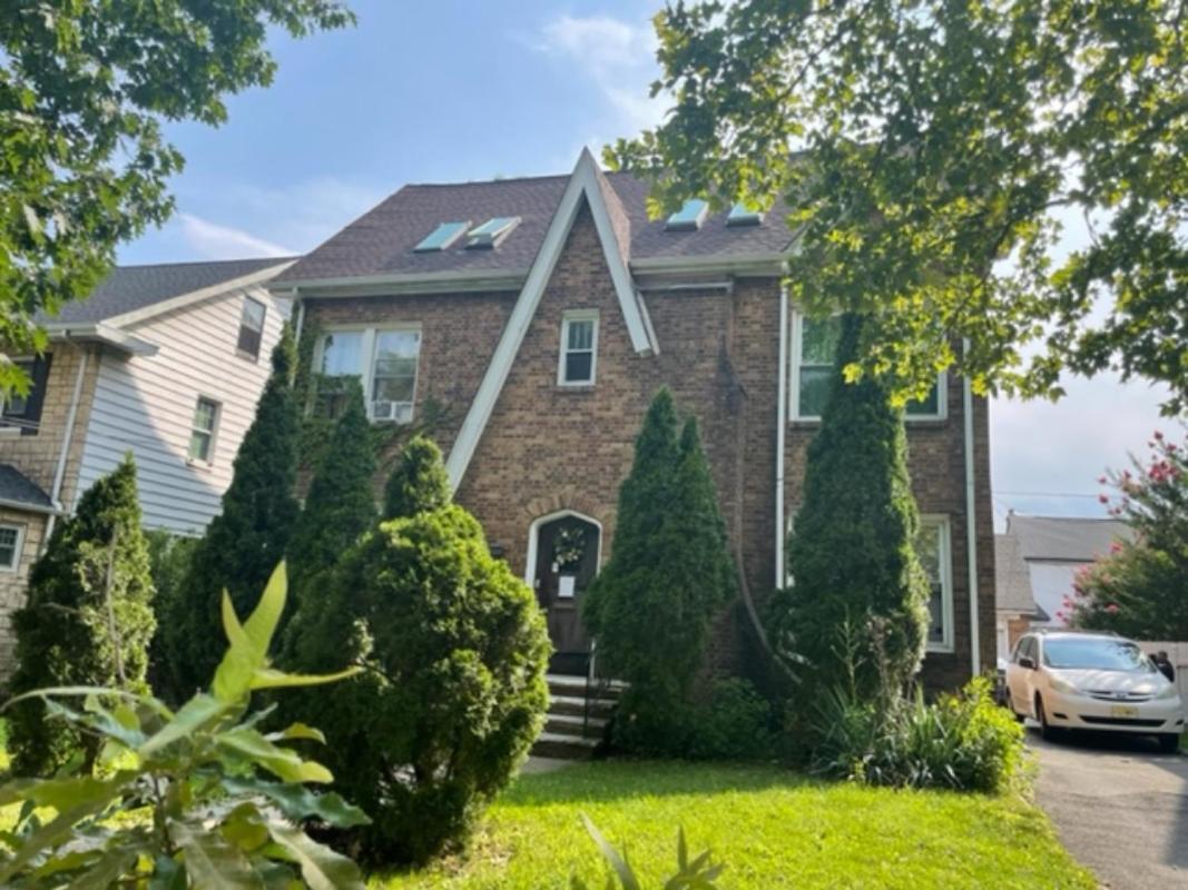 Ewr Airport Multilevel Guest House Room With 2-3 Beds Newark Exterior photo