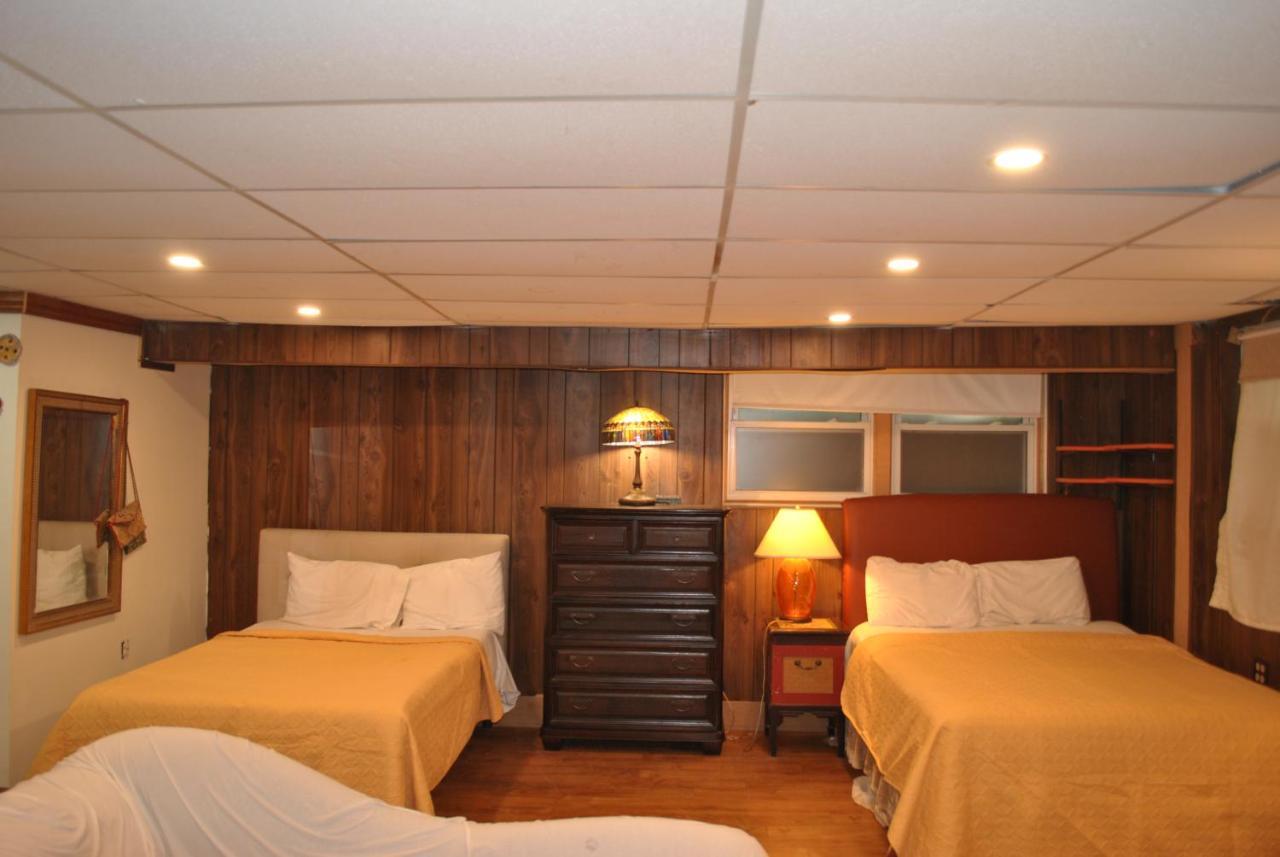 Ewr Airport Multilevel Guest House Room With 2-3 Beds Newark Exterior photo
