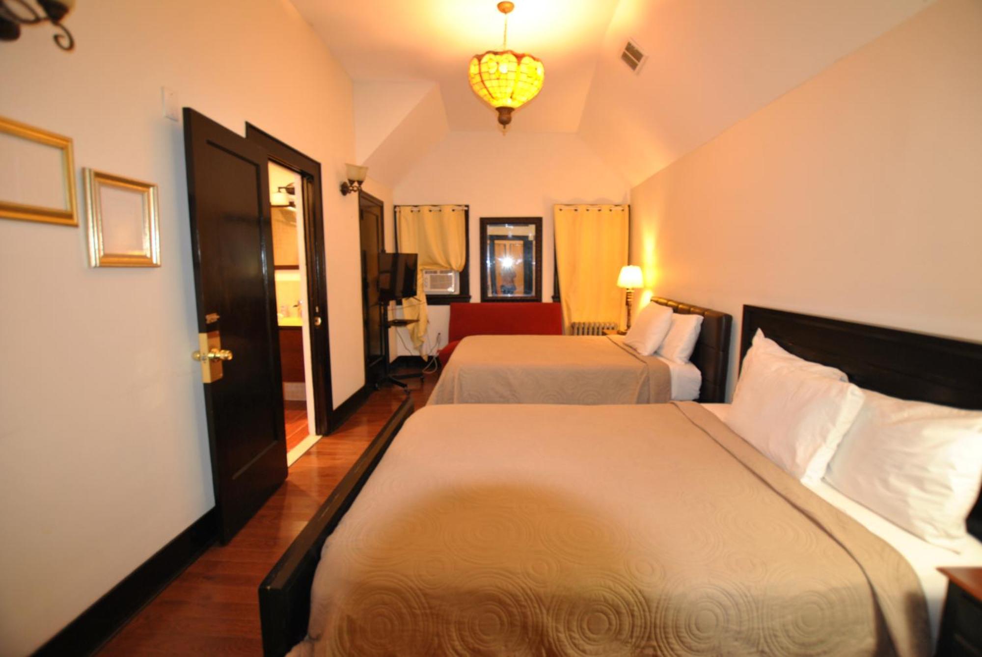 Ewr Airport Multilevel Guest House Room With 2-3 Beds Newark Exterior photo
